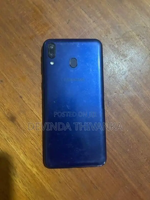 Samsung Galaxy M20 (Used)