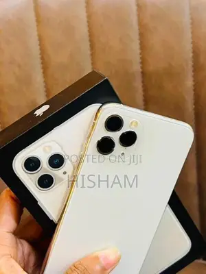 Apple iPhone 11 Pro 512GB (Used)