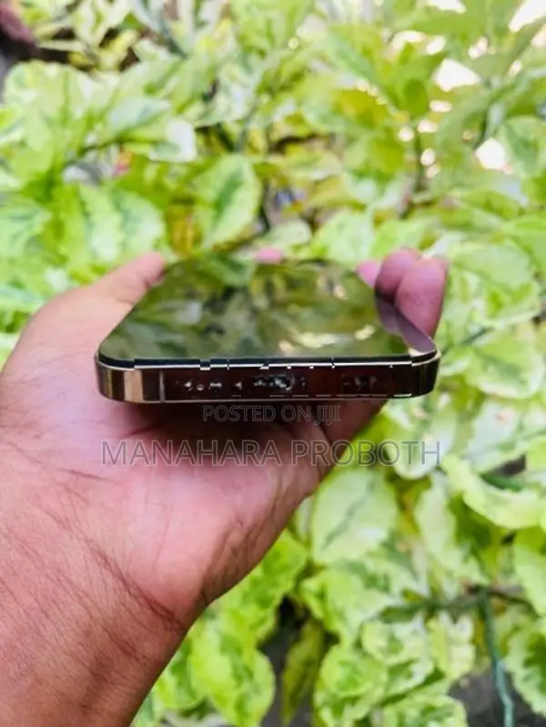 Apple iPhone 12 Pro I phone (Used)