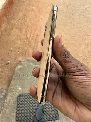 Apple iPhone 11 Pro (Used)