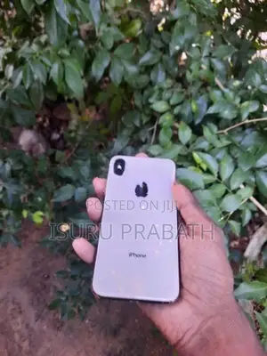 Apple iPhone XS Gold (Used)