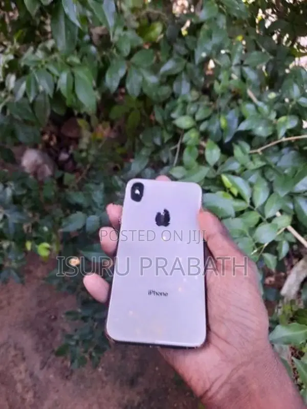 Apple iPhone XS Gold (Used)