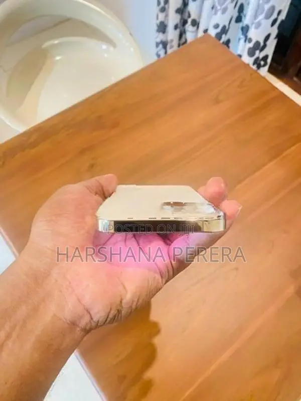 Apple iPhone 13 Pro Max gold (Used)