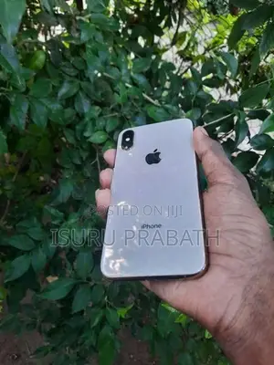 Apple iPhone XS Gold (Used)