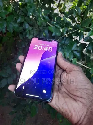 Apple iPhone XS Gold (Used)