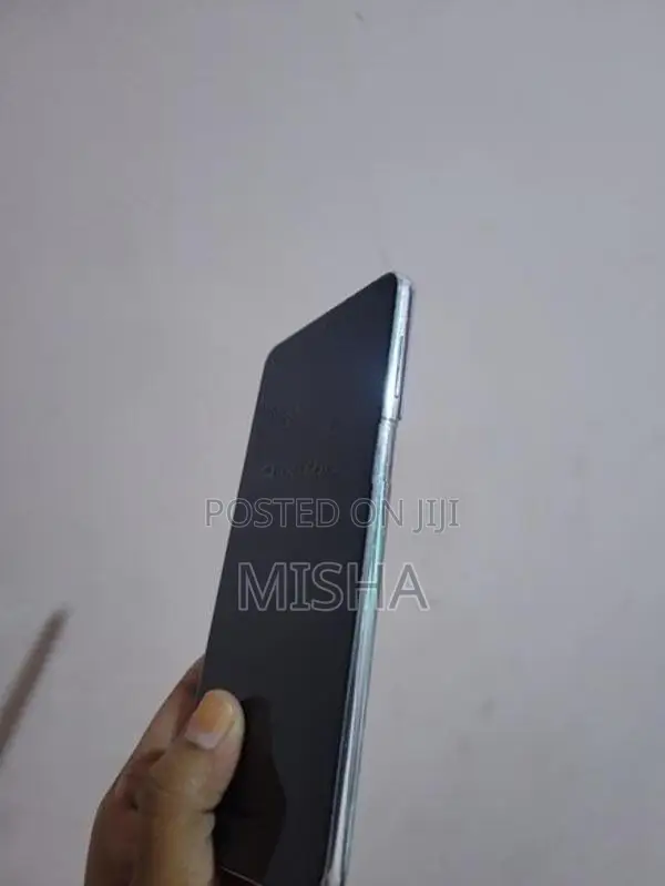 Samsung Galaxy S21 Plus (Used)