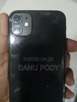 Apple iPhone 11 (Used)