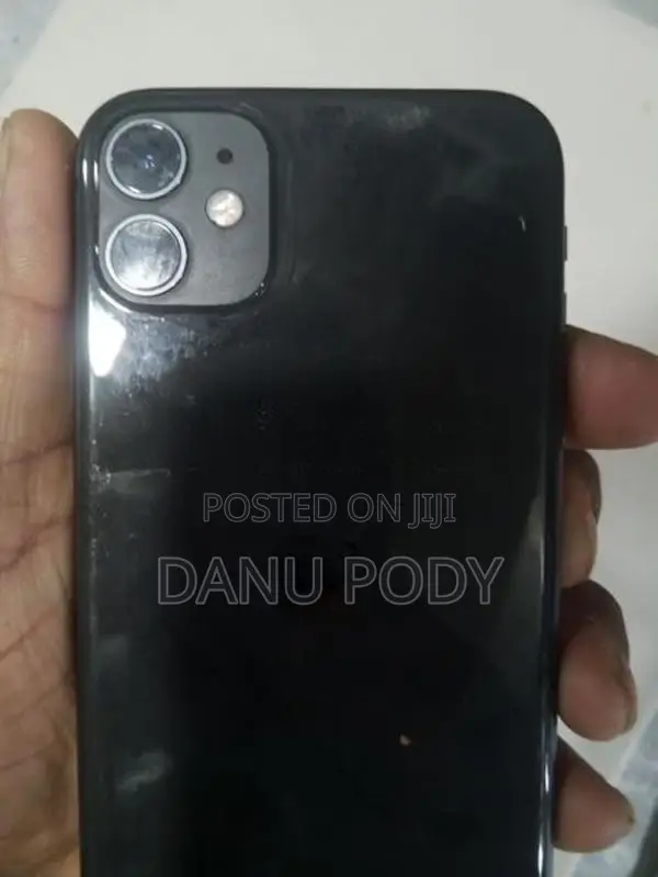 Apple iPhone 11 (Used)
