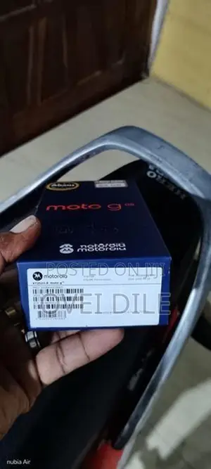 Moto G5 4GB 64GB (Used)