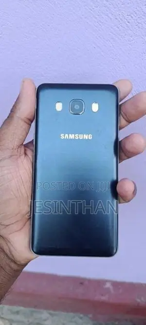 Samsung Galaxy J5 (Used)