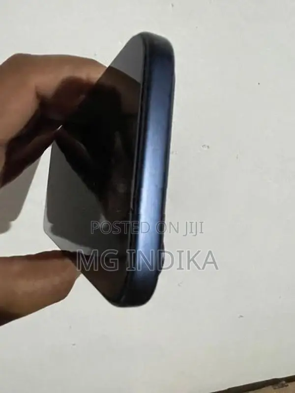 Apple iPhone 17 Pro Max (Used)