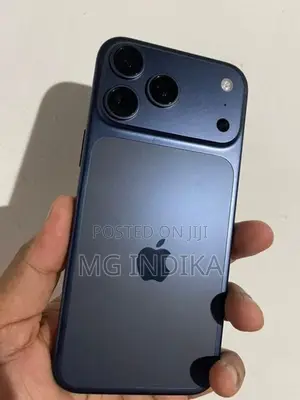 Apple iPhone 17 Pro Max (Used)