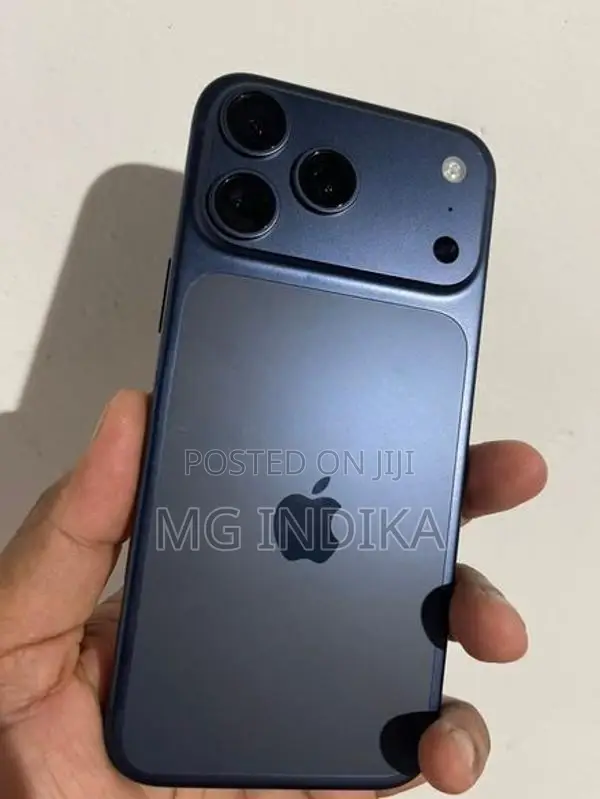 Apple iPhone 17 Pro Max (Used)