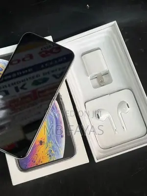 Apple iPhone XS (Used)