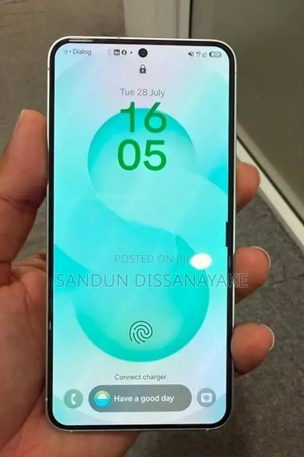 Samsung Galaxy S25 (Used)