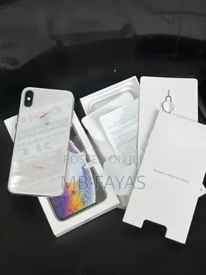 Apple iPhone XS (Used)