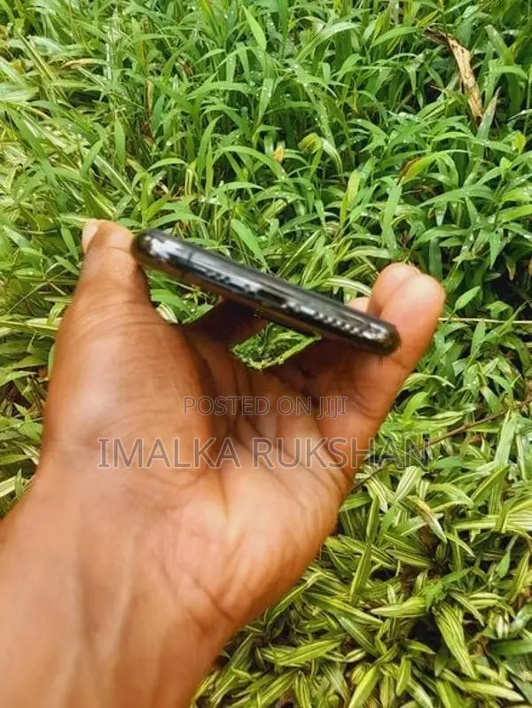 Apple iPhone 11 Pro (Used)