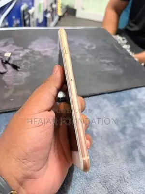Apple iPhone 8 Plus (Used)