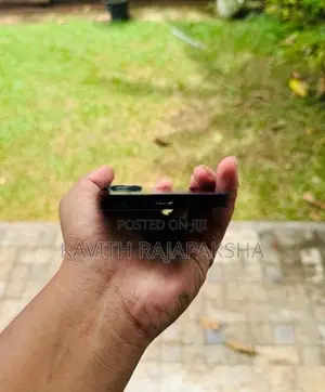 Apple iPhone 13 (Used)