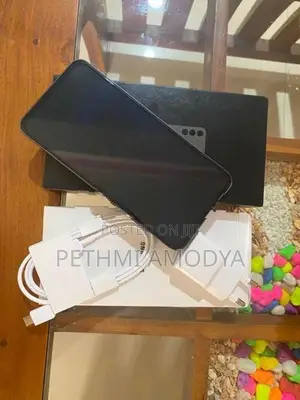Samsung Galaxy S24 (Used)