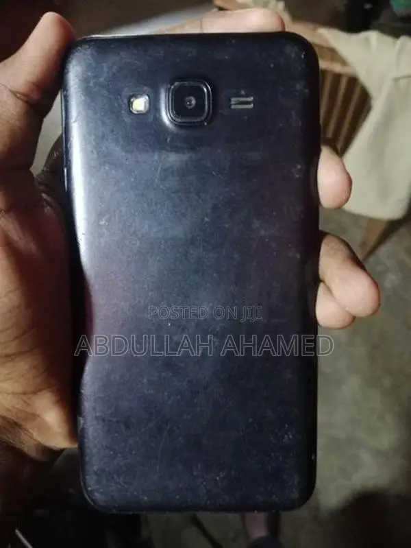 Samsung Galaxy J7 (Used)