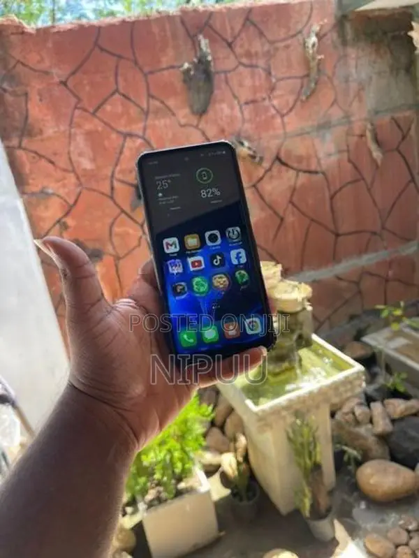 Tecno Spark 20 Pro (Used)