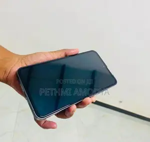 Samsung Galaxy S24 (Used)