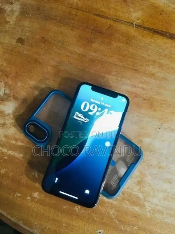 Apple iPhone XS (Used)