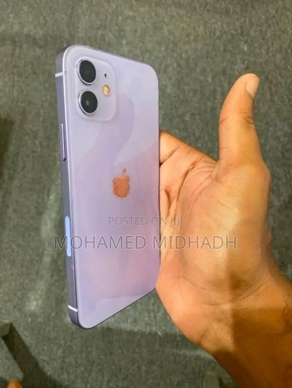 Apple iPhone 12 (Used)