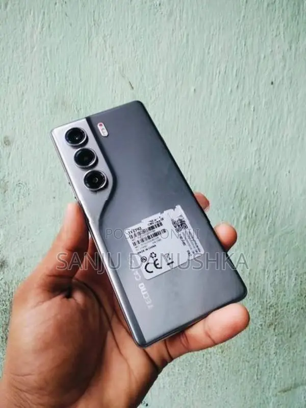 Tecno camon 40 (Used)