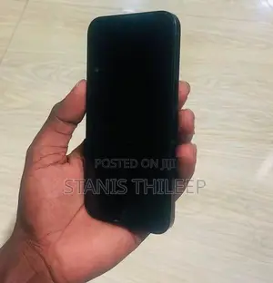 Apple iPhone 13 128GB (Used)
