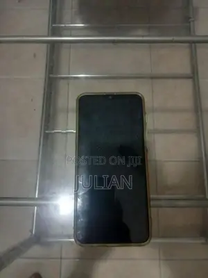 Samsung Galaxy A50 S (Used)