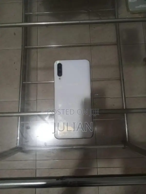 Samsung Galaxy A50 S (Used)