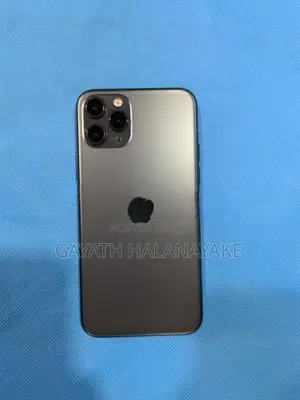 Apple iPhone 11 Pro 256GB (Used)