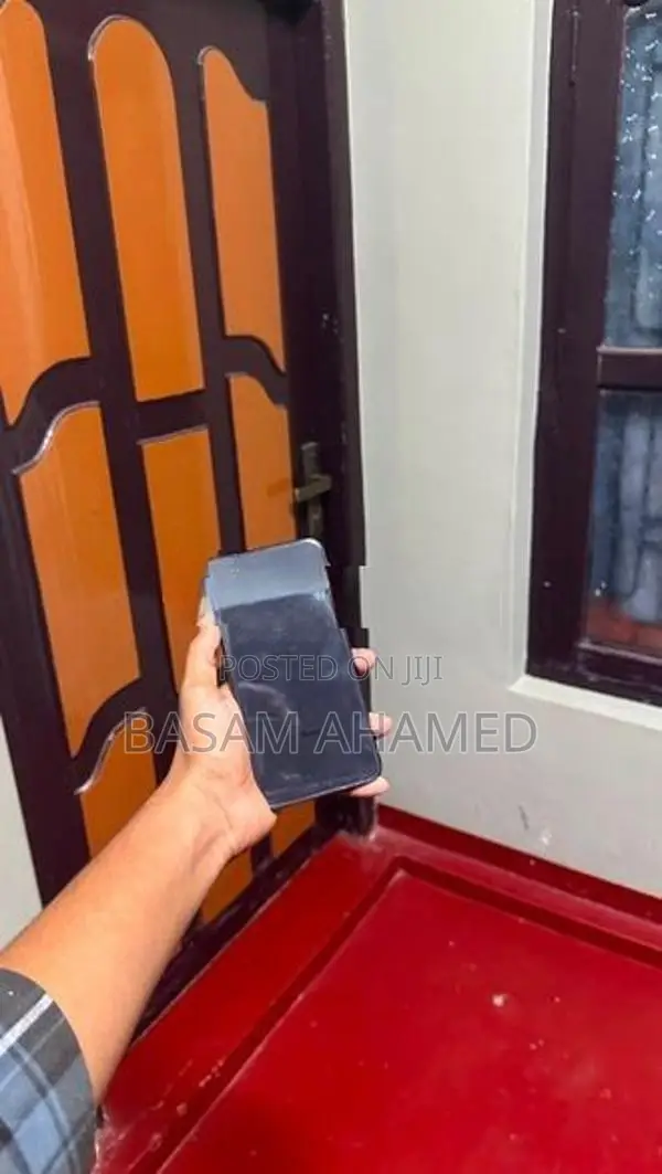 Apple iPhone XS Max (Used)