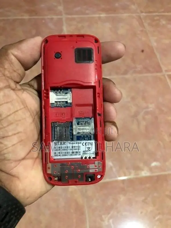Star Button Phone (Used)