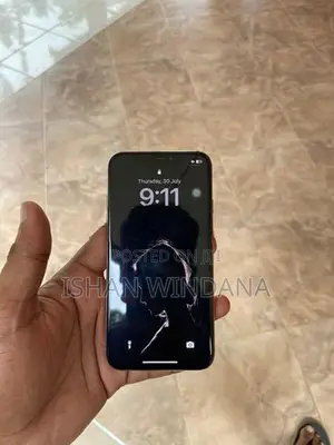 Apple iPhone XS (Used)