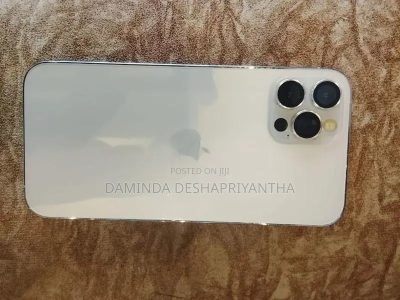 Apple iPhone 12 Pro (Used)