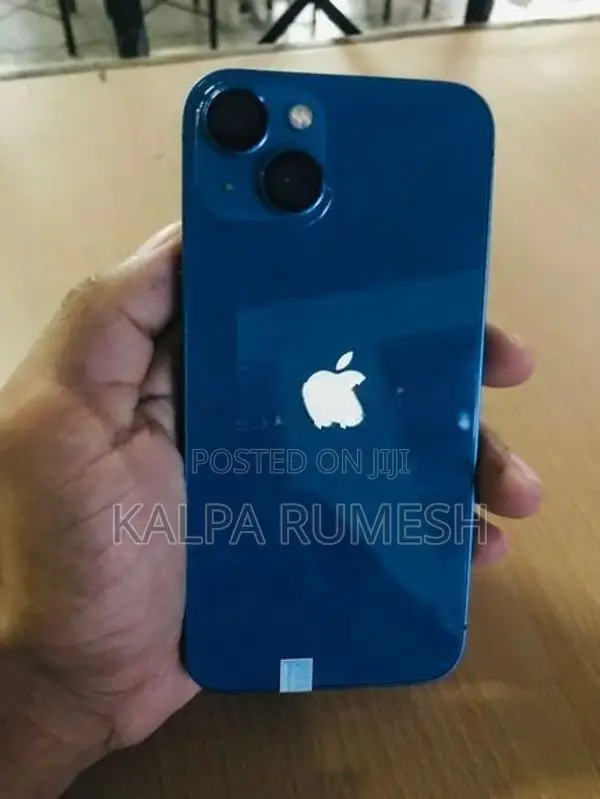Apple iPhone 13 (Used)