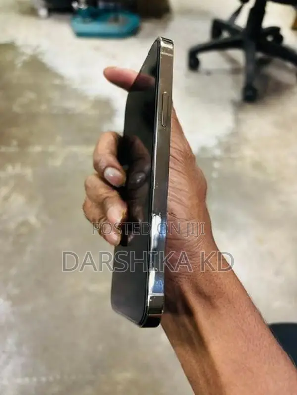Apple iPhone 12 Pro (Used)