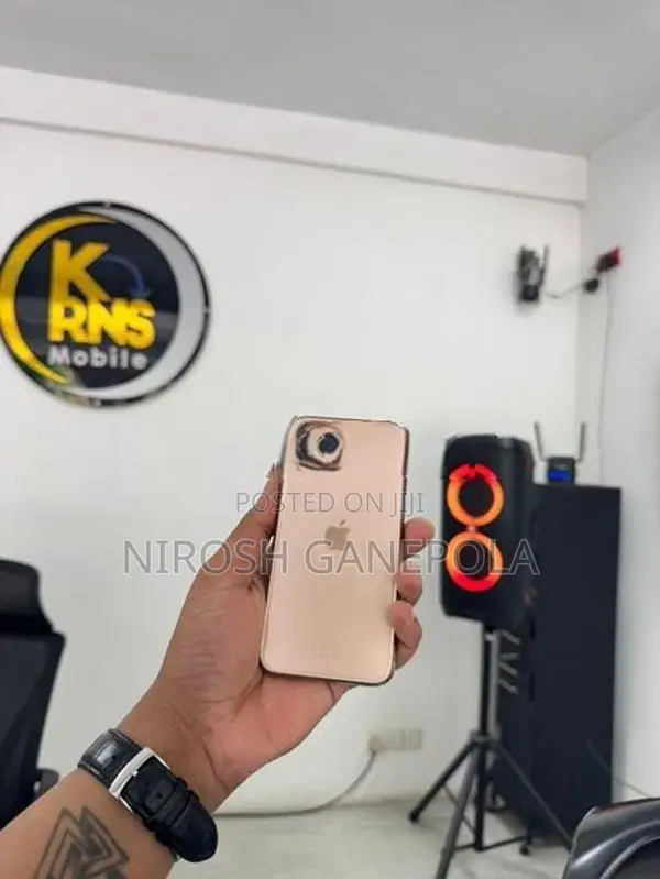 Apple iPhone 11 Pro (Used)