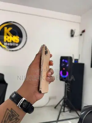 Apple iPhone 11 Pro (Used)