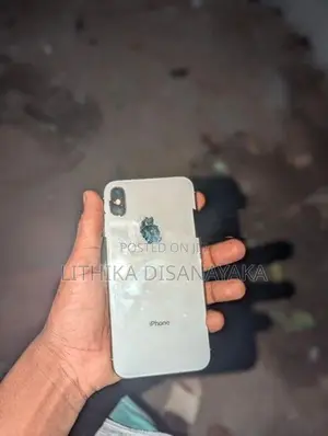 Apple iPhone X (Used)