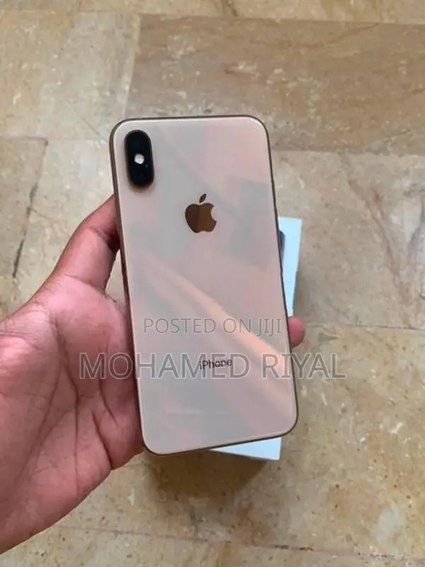 Apple iPhone XS (Used)