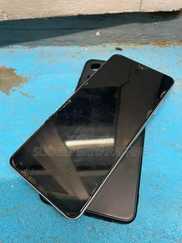 Samsung Galaxy A06 (Used)