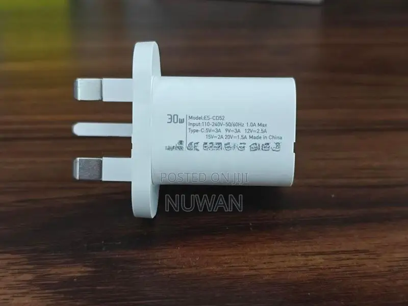 30W GaN Fast Charger