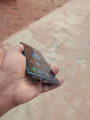 Samsung Galaxy S22 Ultra (Used)