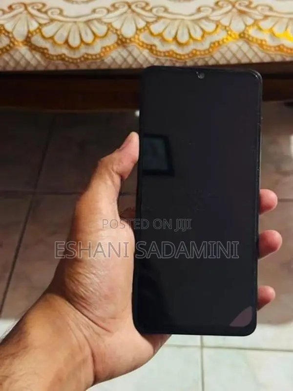 Samsung Galaxy A06 (Used)