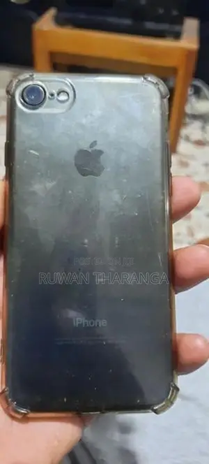 Apple iPhone 7 128GB (Used)