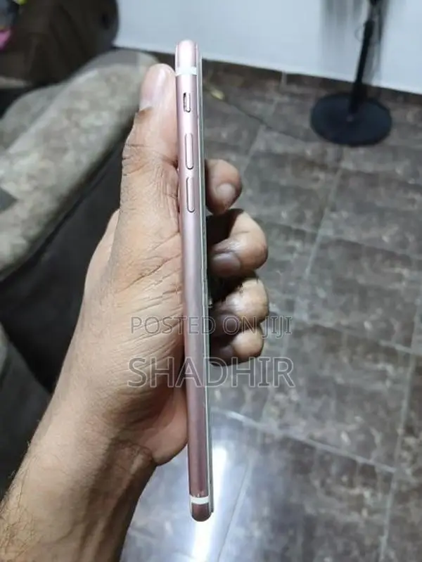Apple iPhone 7 Plus 32GB (Used)